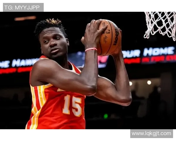 休斯顿与亚特联激情对决谁能在这场较量中笑到最后