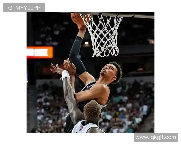 文班亚马新赛季表现抢眼场均20分10篮板3盖帽成最佳新秀热门人选