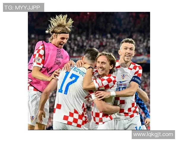 斯洛伐克与克罗地亚激战成和比赛结果揭晓引发热议