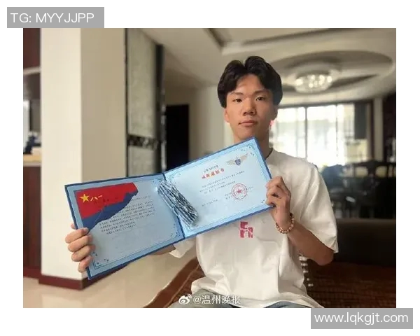 朱荣振的成长之路与奋斗精神探析：从平凡到卓越的励志故事