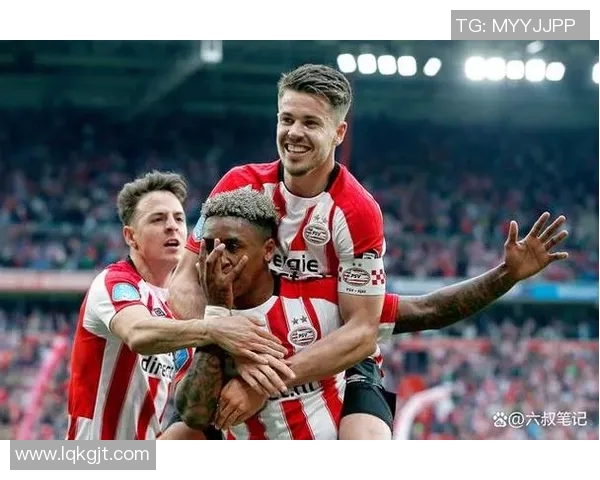 阿贾克斯与埃因霍温的巅峰对决谁能笑到最后