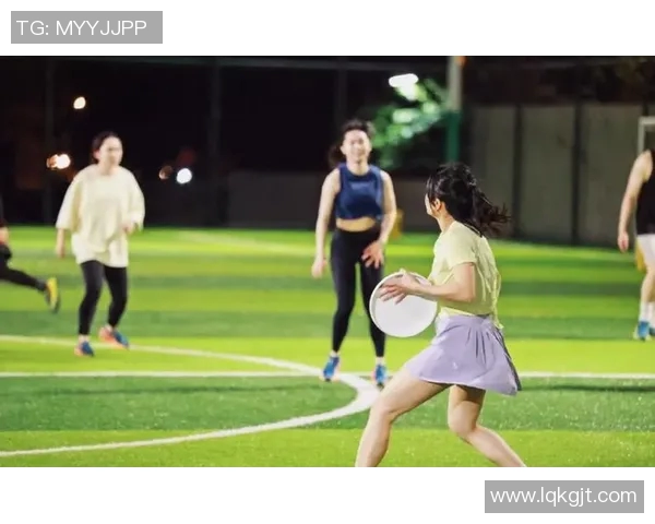 飞盘竞技的魅力：深入了解杭州飞盘队的耐力与团队精神