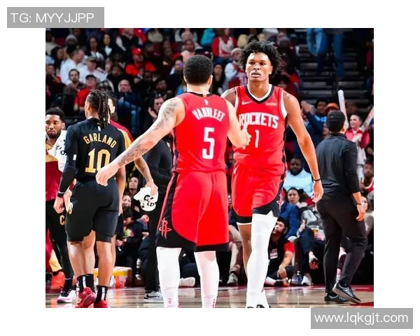 2009年NBA季后赛火箭队与雄鹿队的激烈对决回顾与分析 2009年NBA季后赛火箭队与雄鹿队的激烈对决回顾与分析