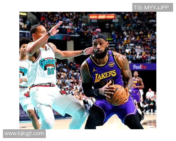 2015年湖人与灰熊激战回顾：经典对决与球星表现的深度分析