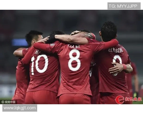 全北现代与上海上港的精彩对决在CCTV直播中全景呈现