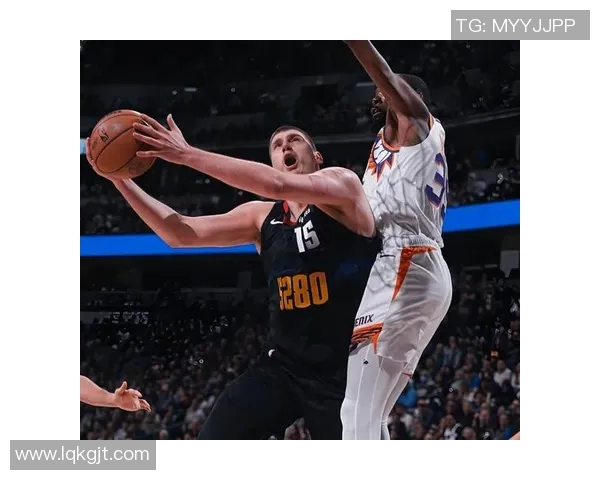 勇士与热火激战在即球迷期待精彩对决与胜负悬念